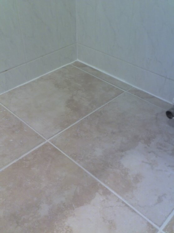 2nd bathroom finished 3.jpg