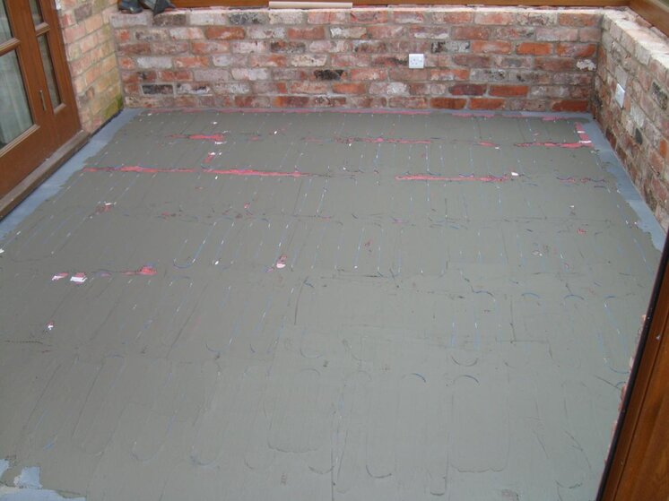 UFH fit 006.jpg UFH fit 006.jpg