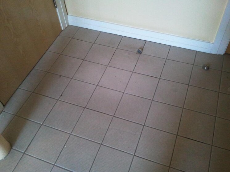 Hallway Floor Tile.jpg