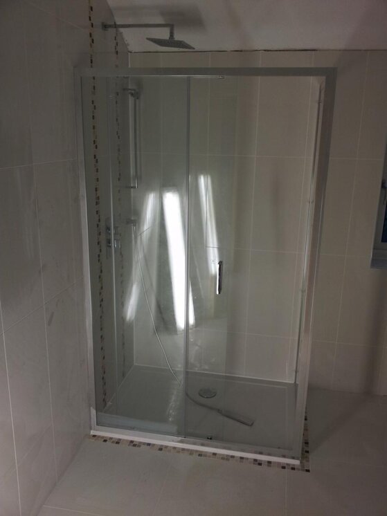 shower 2.jpg