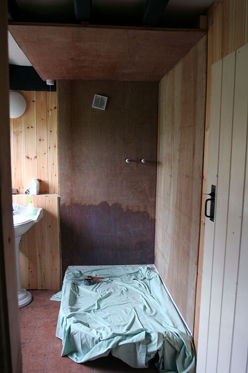 shower1.jpg shower1.jpg