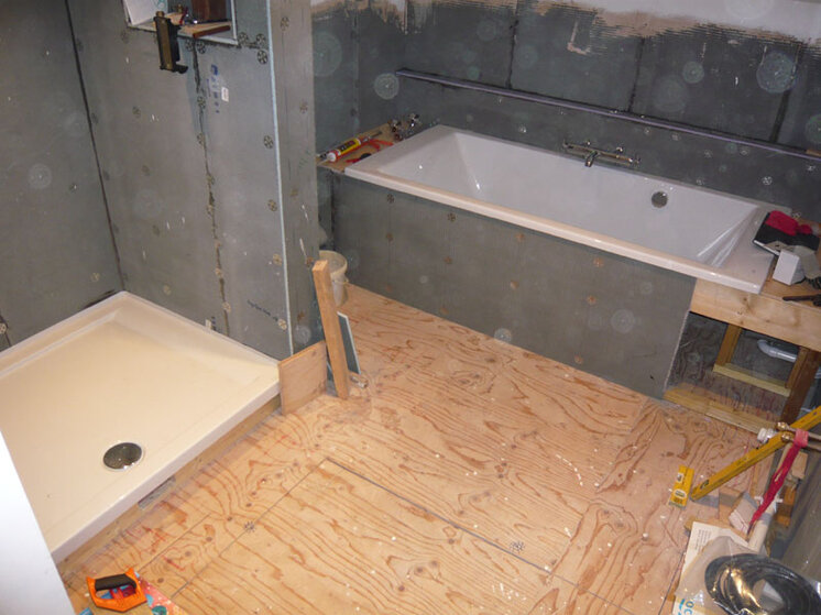 bathroom_floor_tiling_02.jpg bathroom_floor_tiling_02.jpg