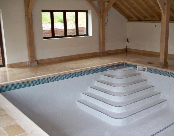 pool3.jpg