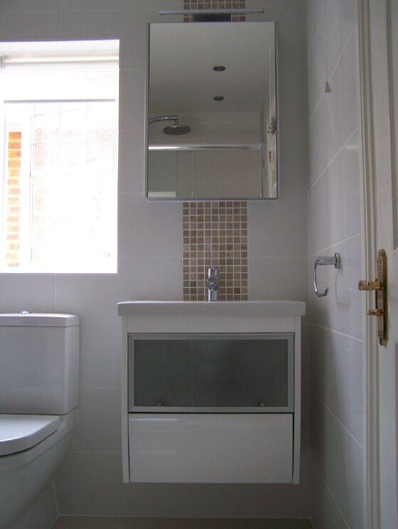 basin-mirror.jpg