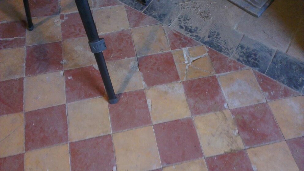 Dinning room floor.jpg