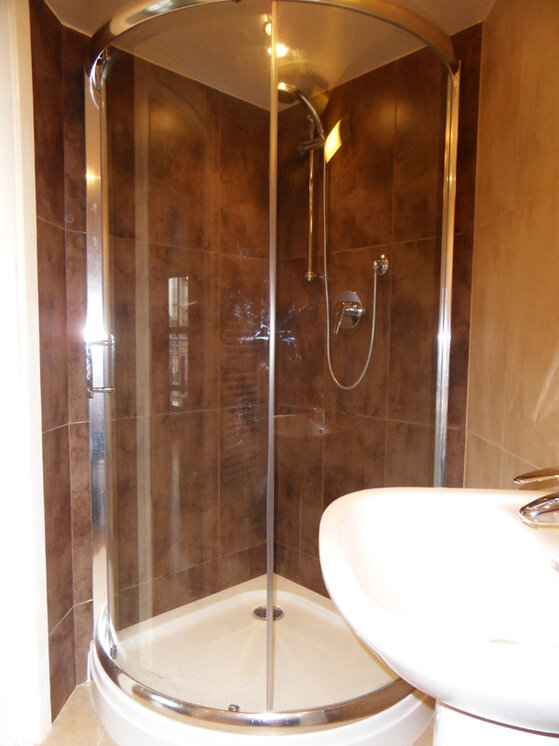 shower ob.jpg