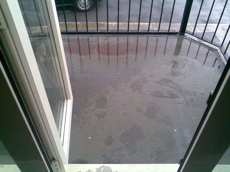 balcony1.jpg balcony1.jpg
