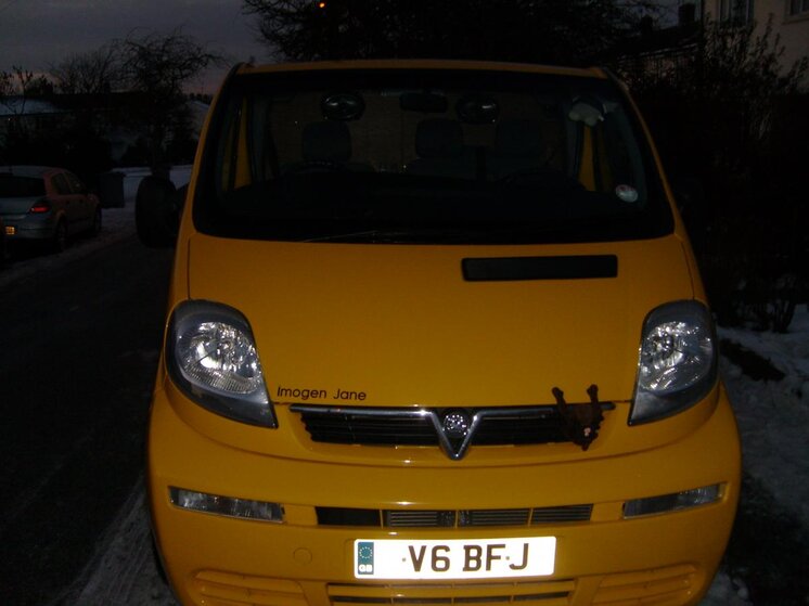Van 009.jpg