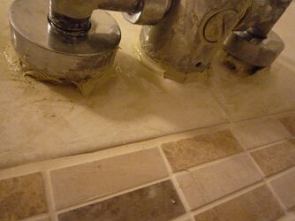under shower taps 2.jpg
