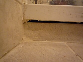 shower basin hole.jpg