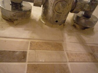 under shower tap.jpg
