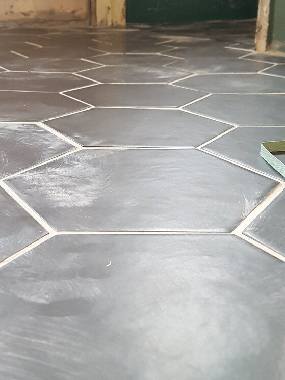 Uneven kitchen floor tiling | TilersForums.com Filename: {userid}