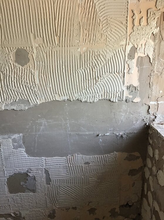 Plaster Board wall loose plaster.jpg