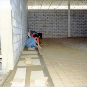 Some hard work with my other two brothers (also brilliant tilers) back in the eighties. Tiling on fresh sand and cement screed.