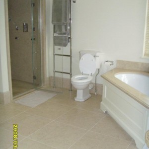 v house4
