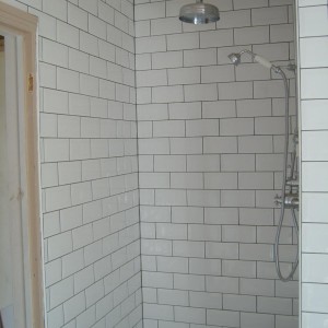 Wall Tiling in Whitstable.
200 x 100 Metro Tiles.Brick Bond.