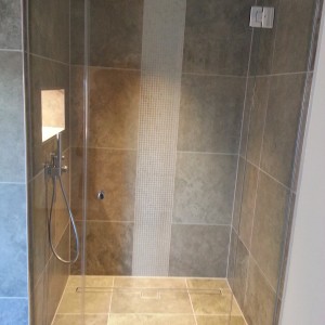 guest ensuite 1