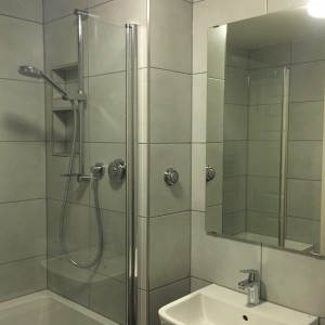 Small bathroom refurbishment