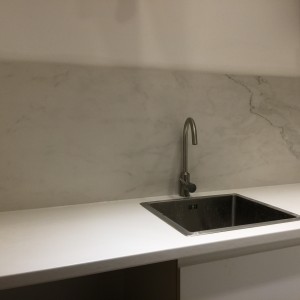 Utility splashback