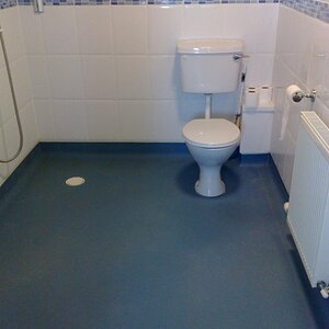 20042010241.jpg