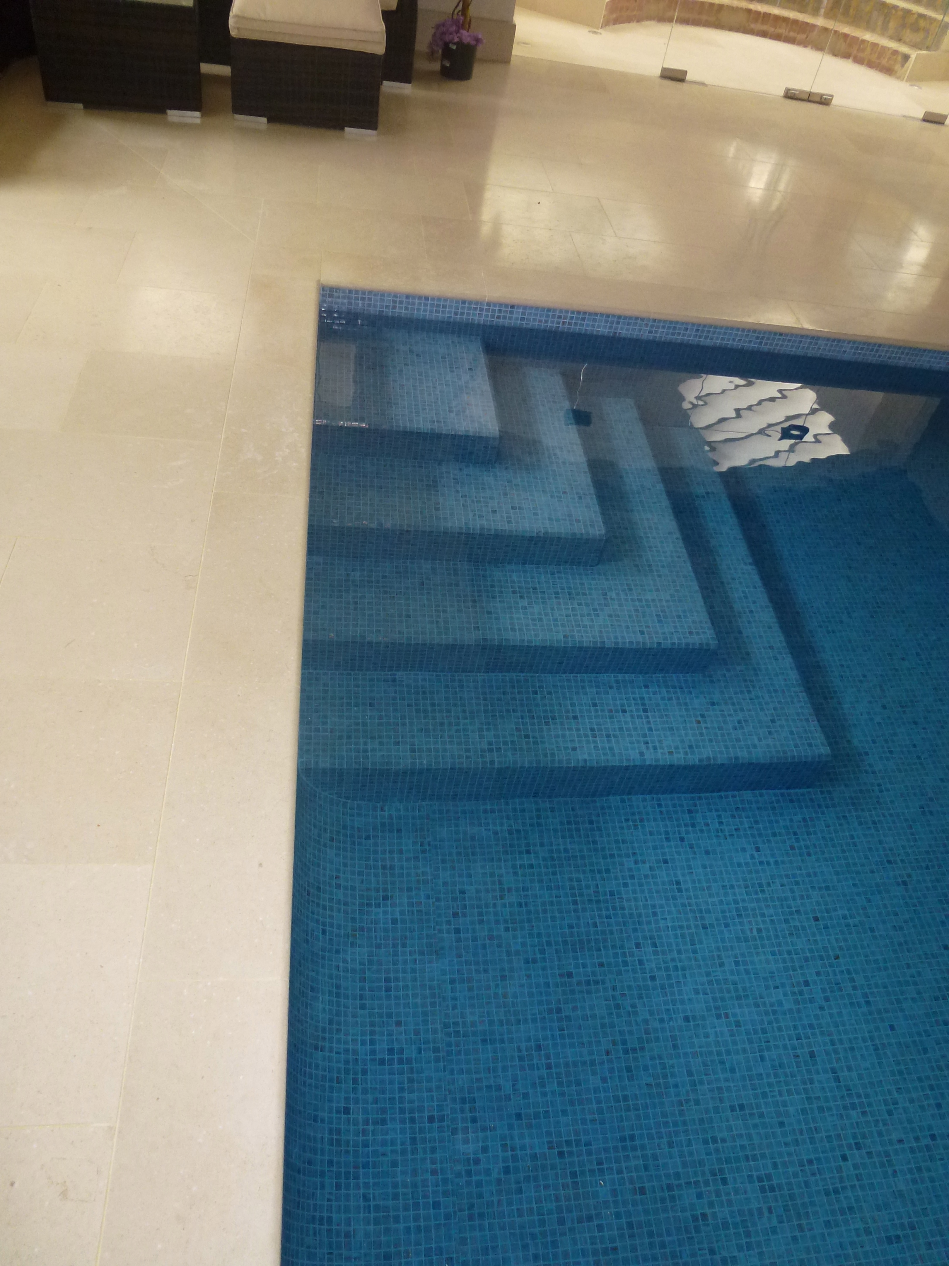 glass mosaic pool steps