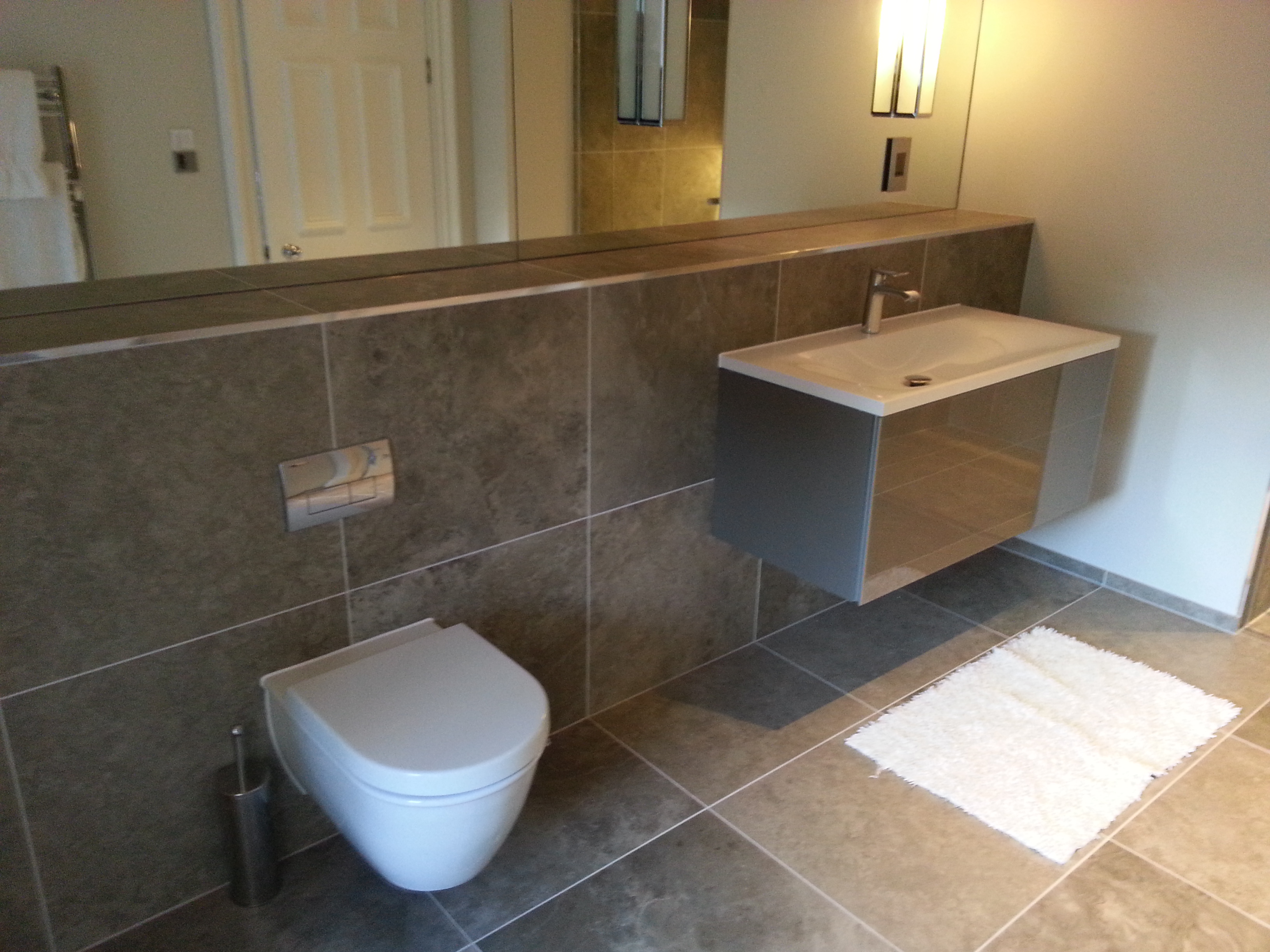 guest ensuite 2
