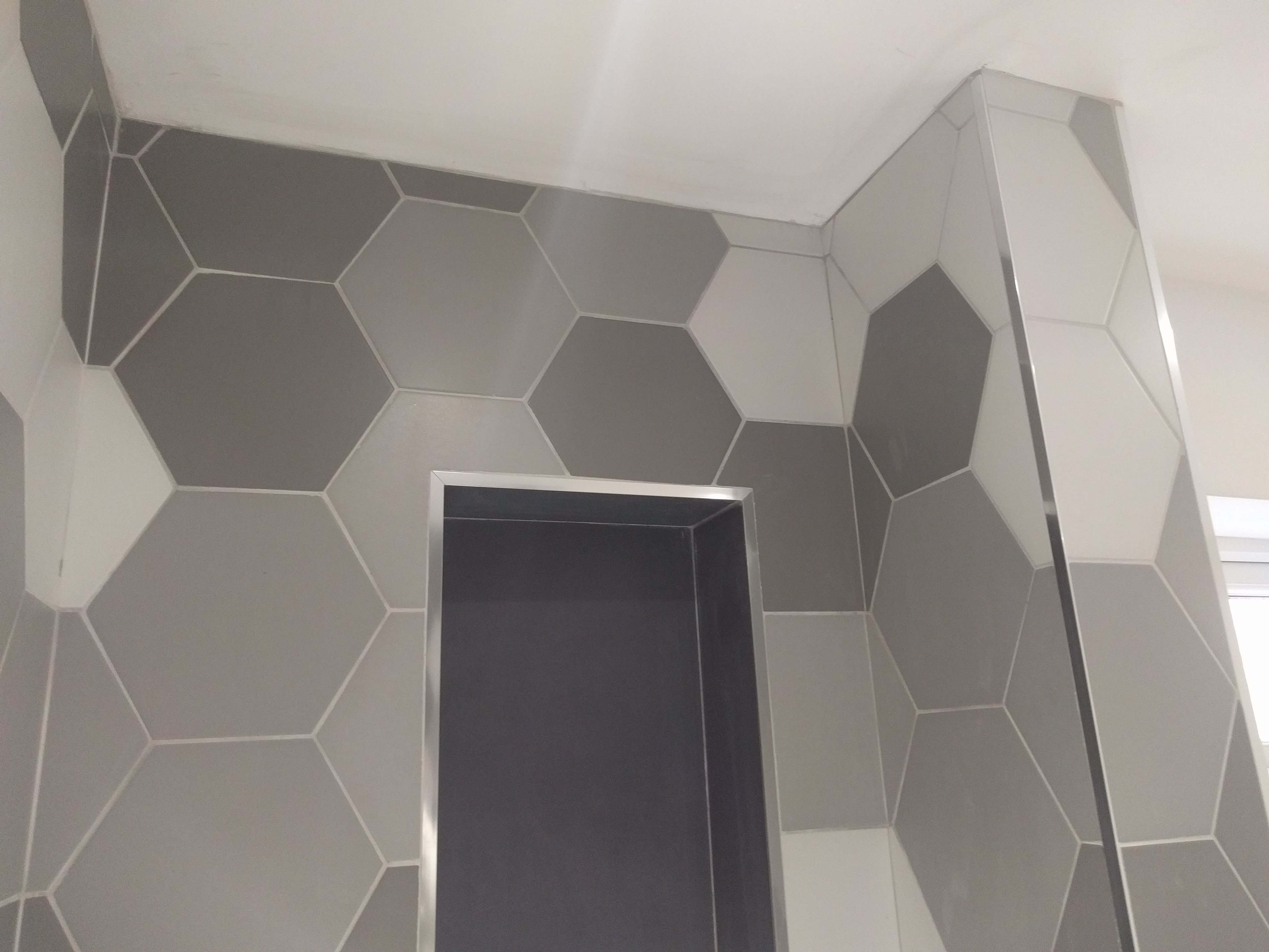 Hex Tiles Around Niche