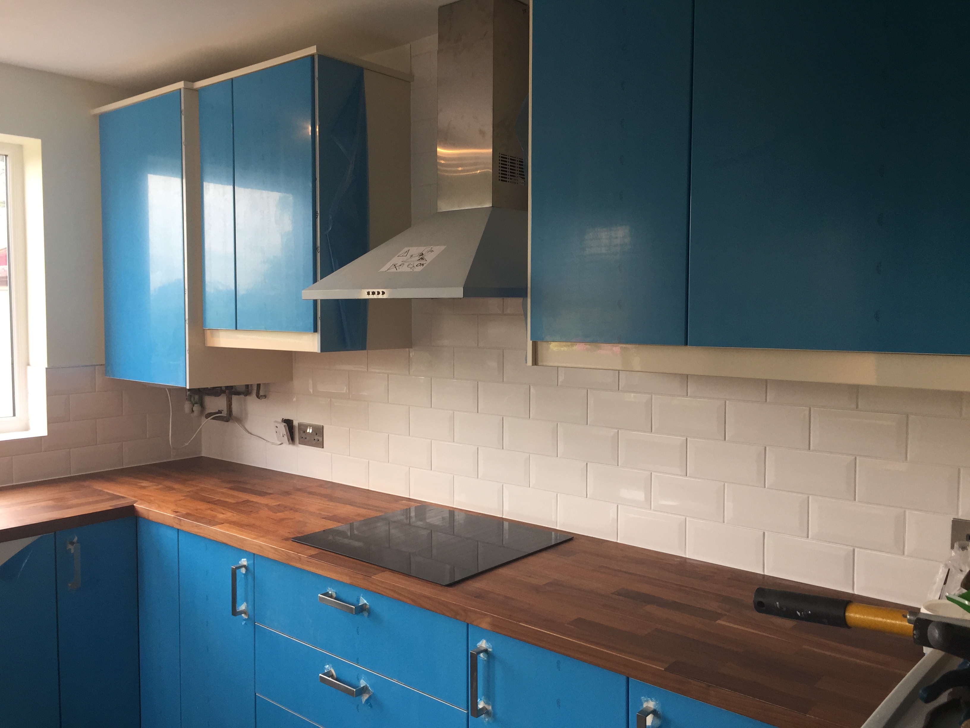 Kitchen splashback tiling
