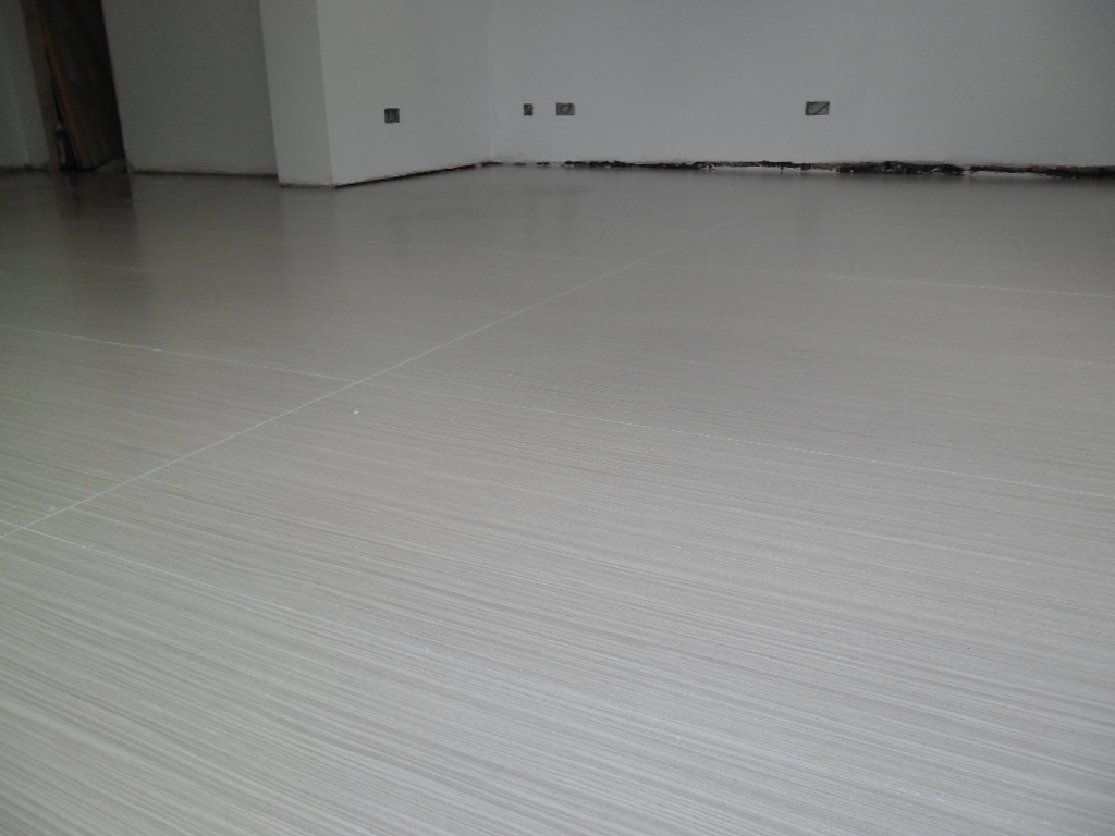 Porcel Thin Floor