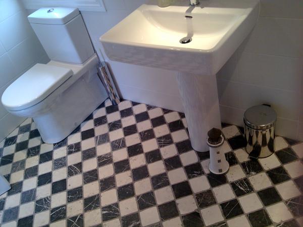 sink, toilet & floor