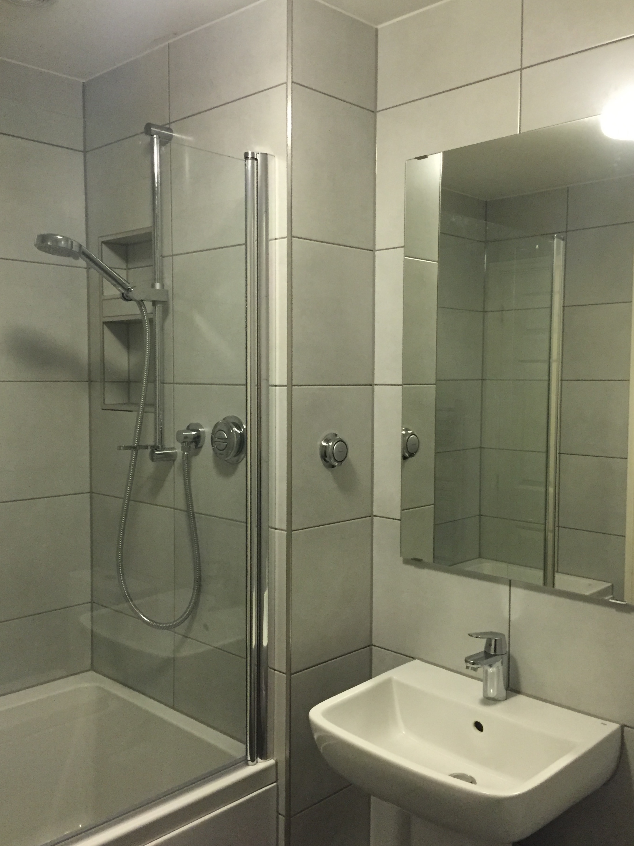 Small bathroom refurbishment
