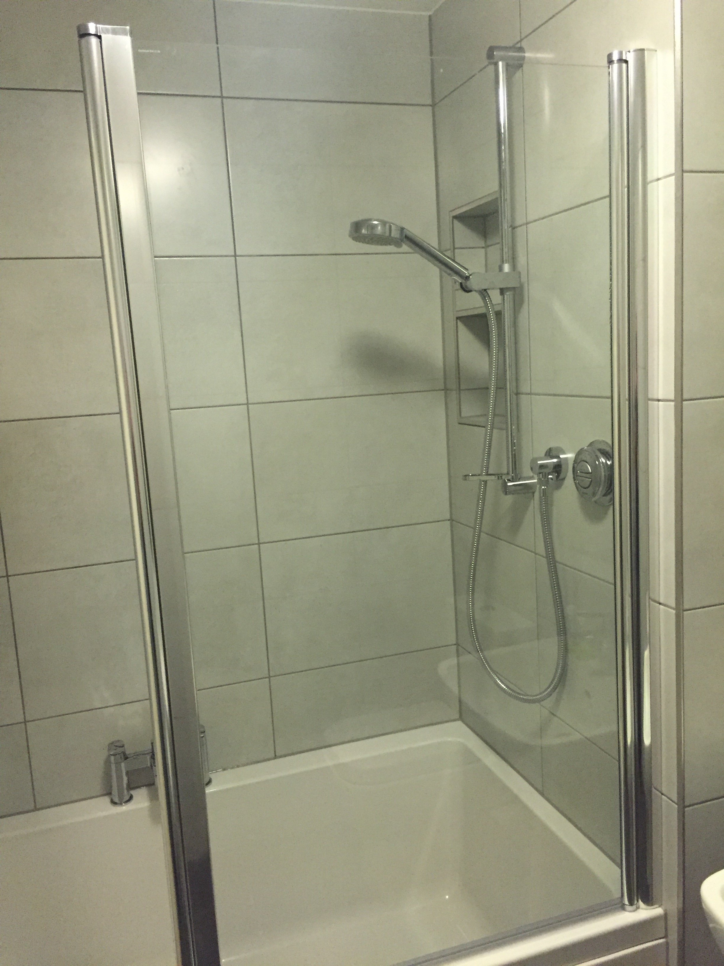 Small bathroom refurbishment