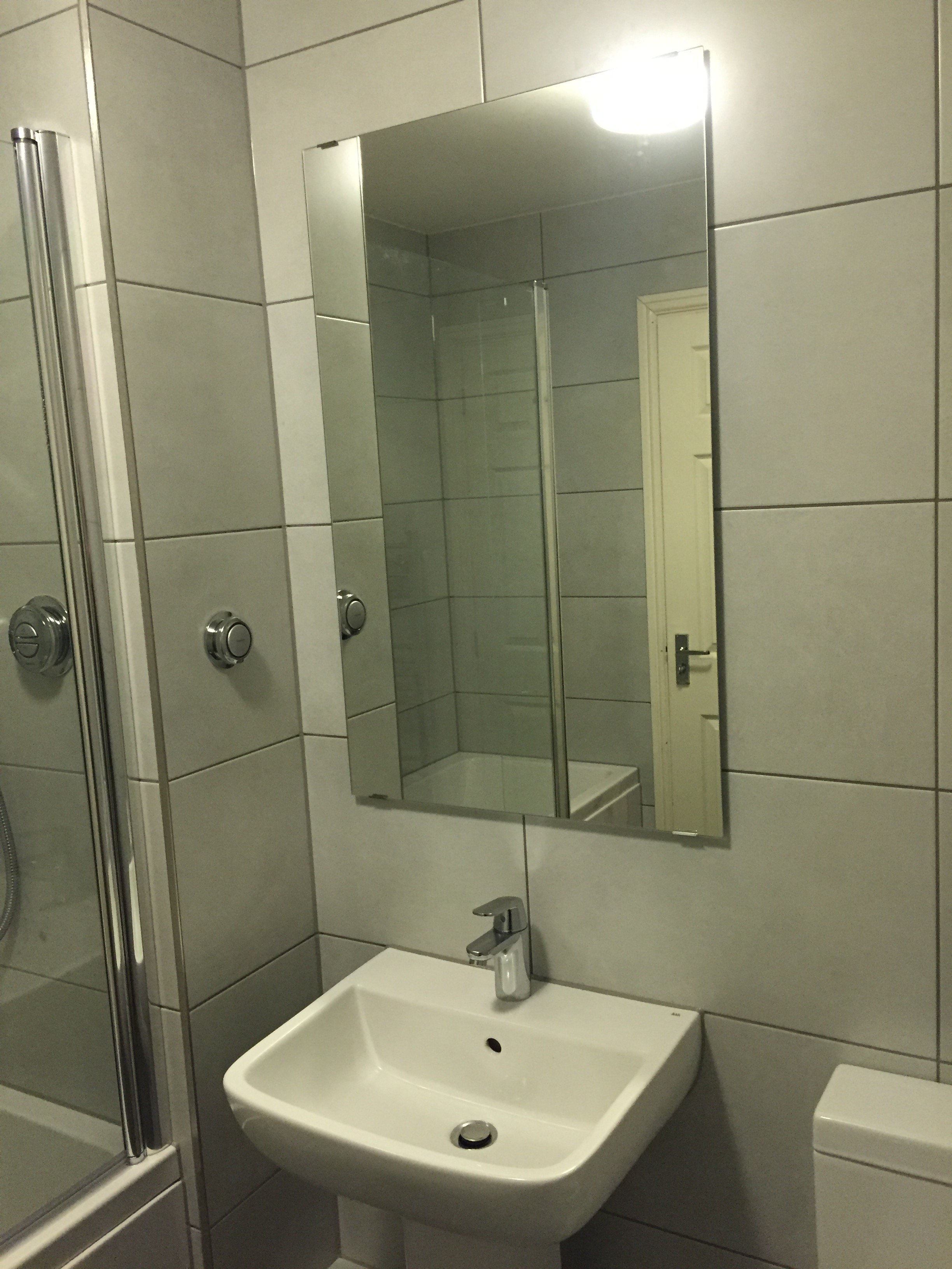 Small bathroom refurbishment