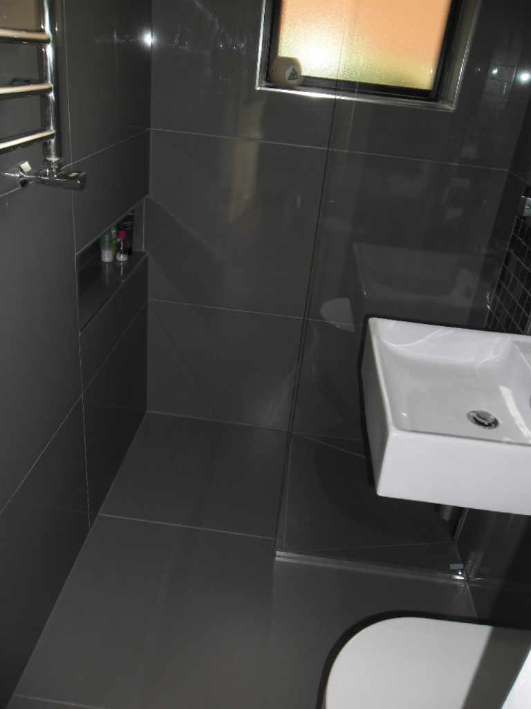 Wet Room Porcel Thin